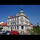 Die Post residiert in diesem schönen Gebäude